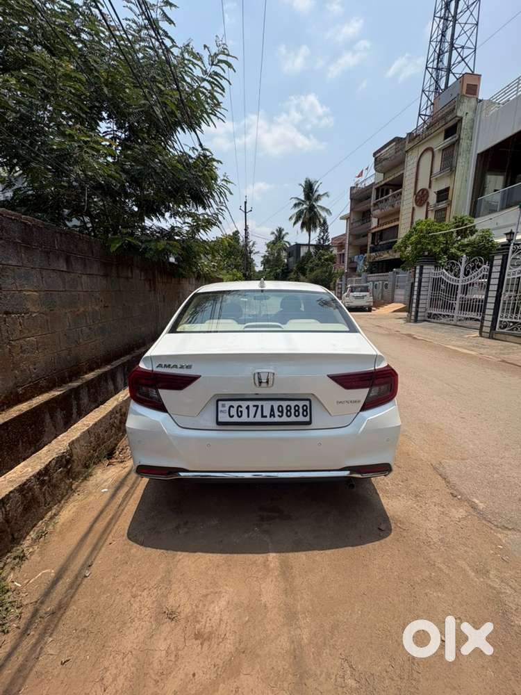 Honda Amaze Petrol Manual 2025 Km