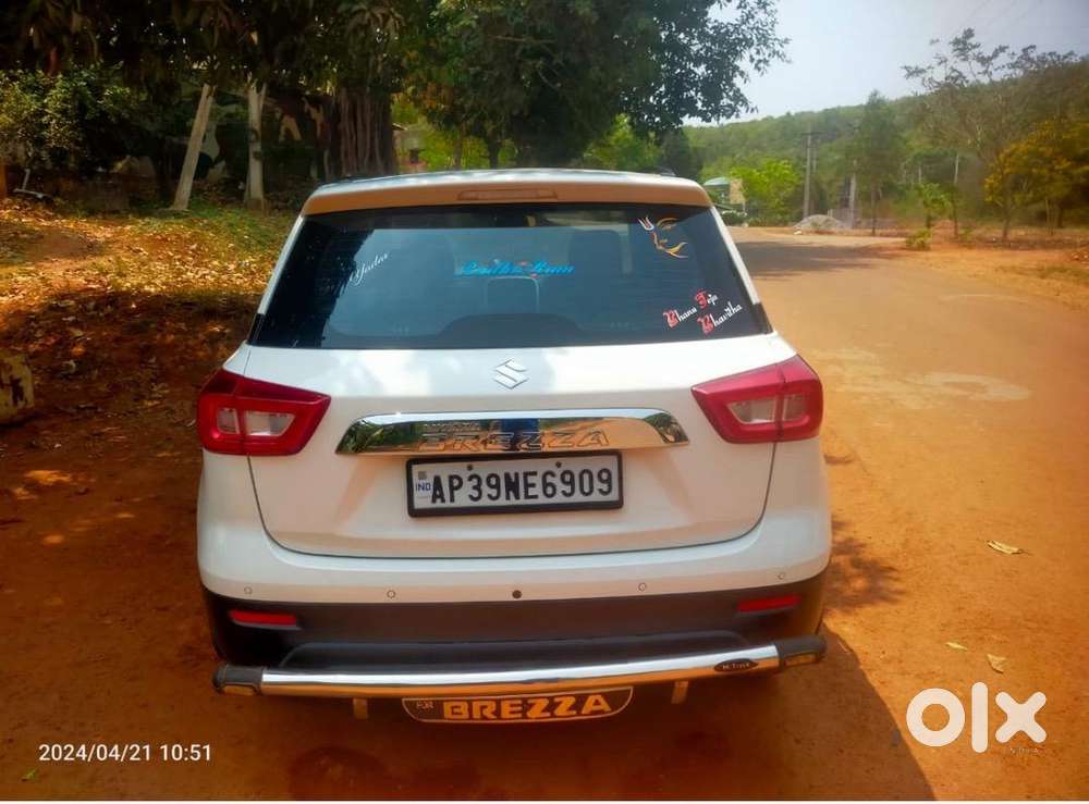 Maruti Suzuki Brezza 2022 Petrol Well Maintained