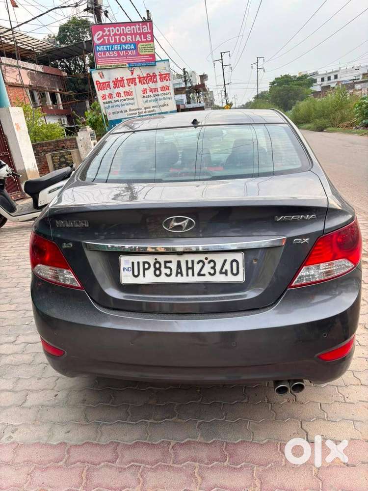 Hyundai Fluidic Verna 2012