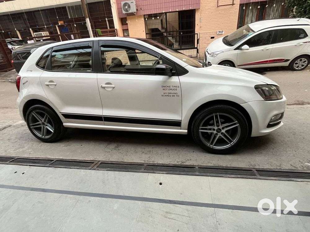 Volkswagen Polo 1.0 Highline Plus Tsi At, 2016, Petrol