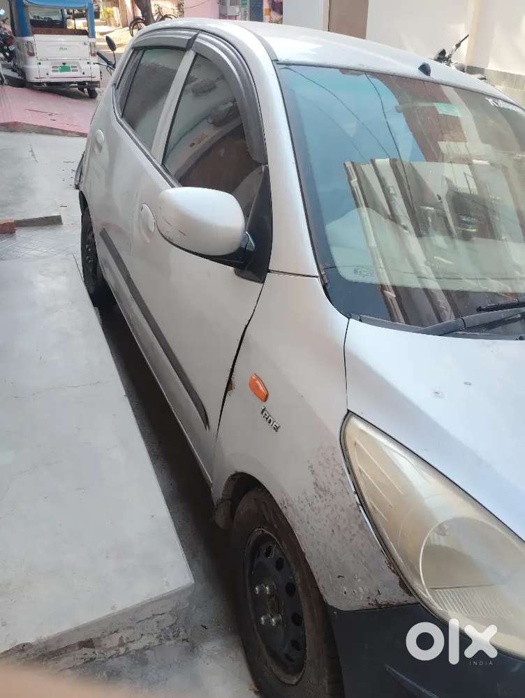 Hyundai I10 Magna Cng Car In Better Condition