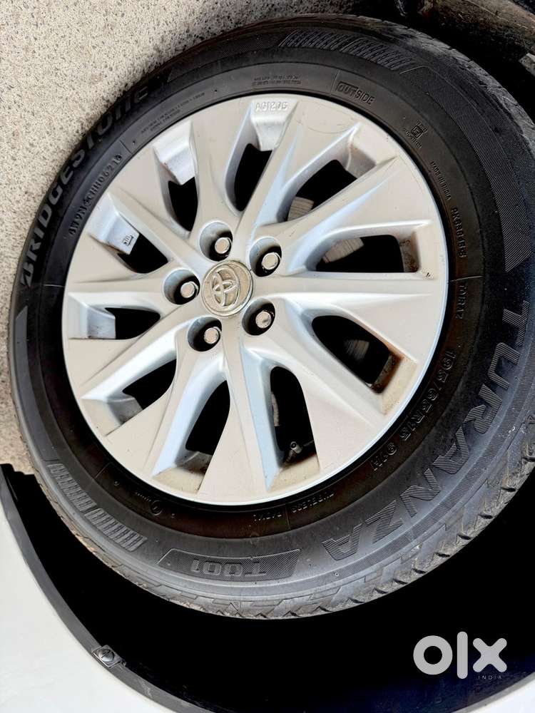 Cng+petrol 2018 Facelift Toyota Altis In Well Maintained Condition