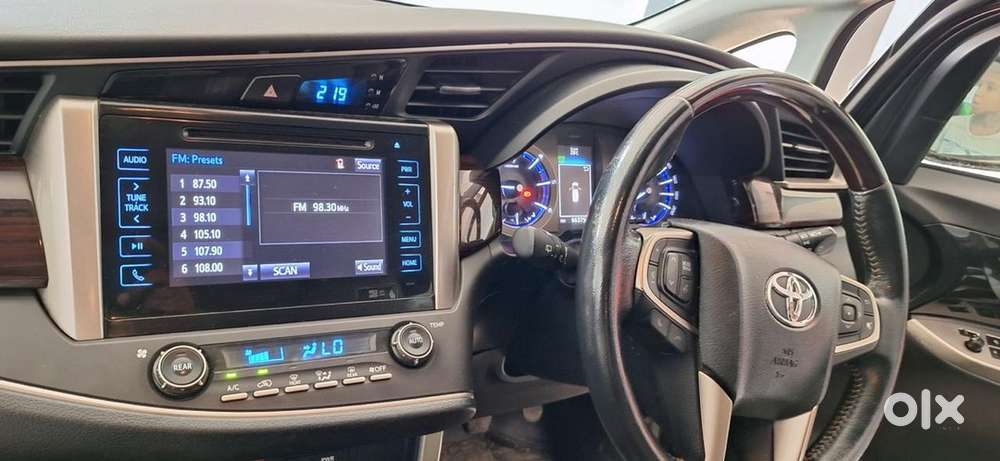 Toyota Innova Crysta 2019