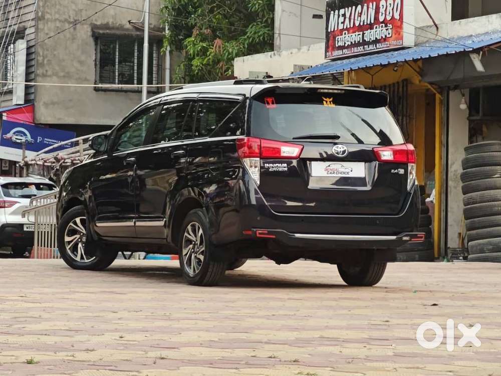 Toyota Innova Crysta 2.4 G Mt 8s, 2022, Diesel