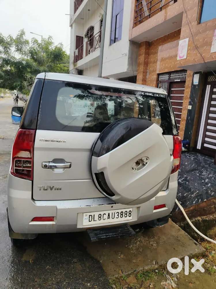 Mahindra Tuv 300 2018