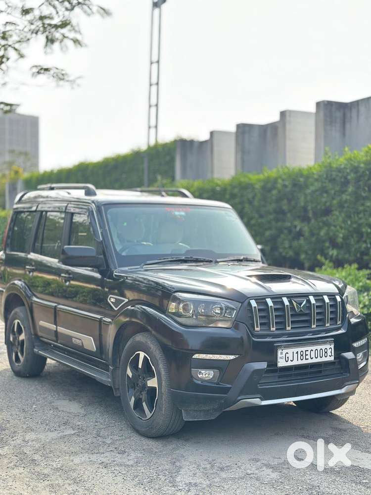 Mahindra Scorpio Classic 2.2 S 11 Mt 7 Str, 2024, Diesel