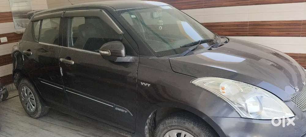 Swift 2017 Petrol 49000 Km Driven 1st Owner Single Hand Driven