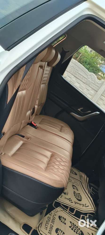 Mahindra Xuv500 W11 Option, 2019, Diesel