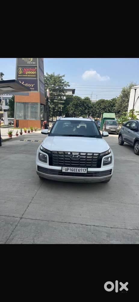 Hyundai Venue Se 2024