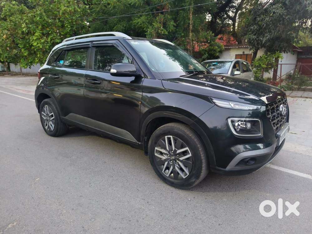 Hyundai Venue Sx Dual Tone Diesel, 2021, Diesel
