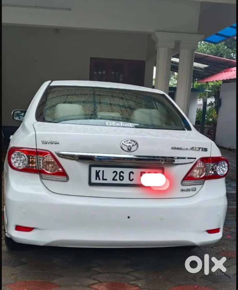 Toyota Corolla Altis 2011