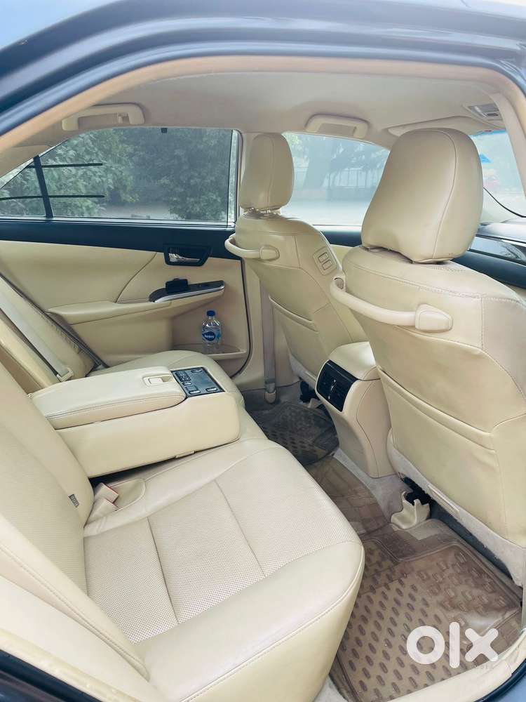 Toyota Camry Hybrid 2.5, 2015, Petrol