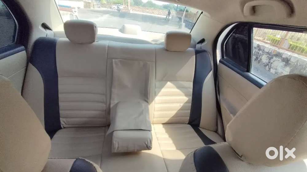 Maruti Suzuki Swift Dzire 2015 Petrol 85000 Km Driven