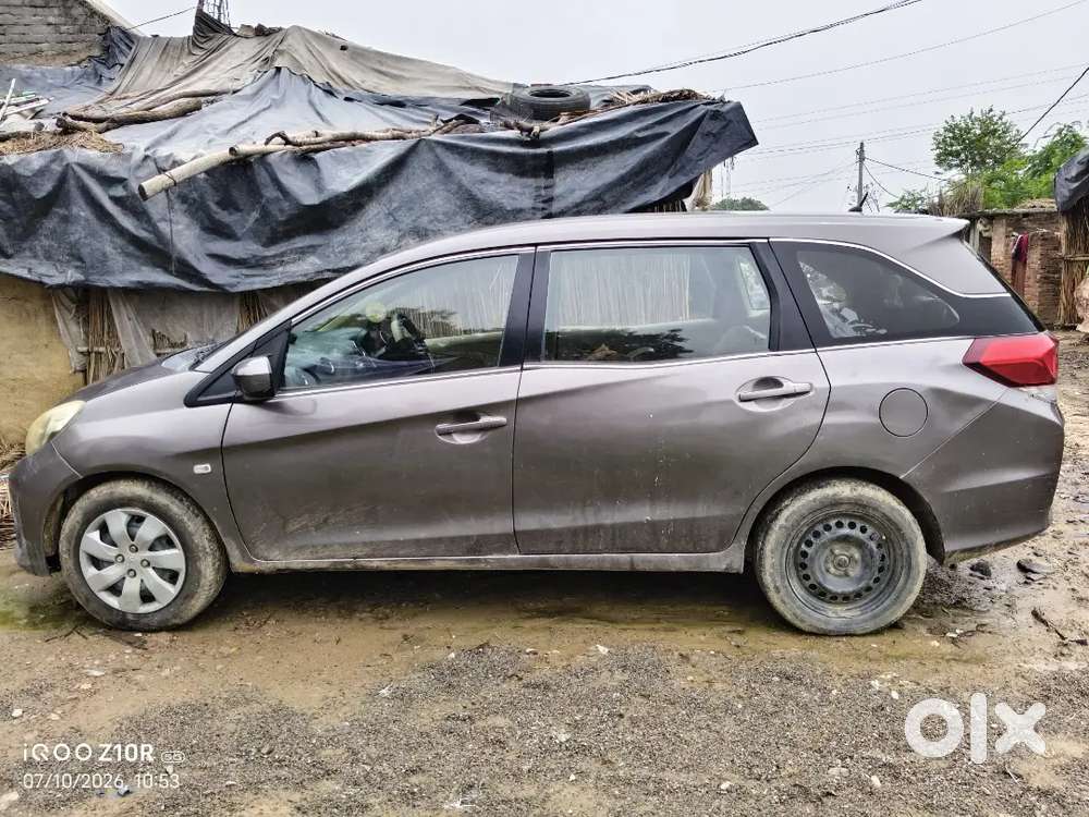 Honda Mobilio 2015 Diesel 96000 Km Driven