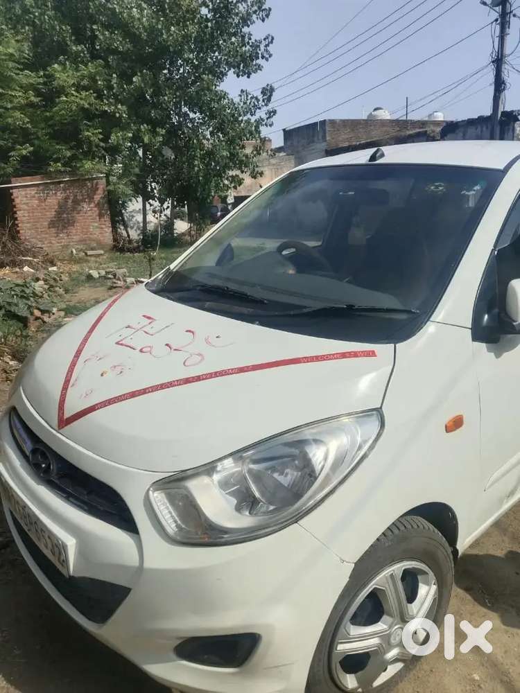 Hyundai I10 Sportz 2012 Petrol Cng