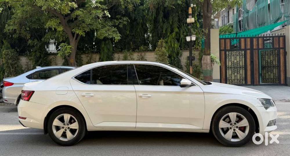 Skoda Superb Sportline 2.0 Tdi At, 2018, Diesel