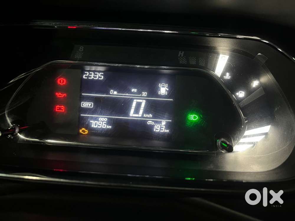 Tata Nexon 2024 Petrol 7200 Km Driven