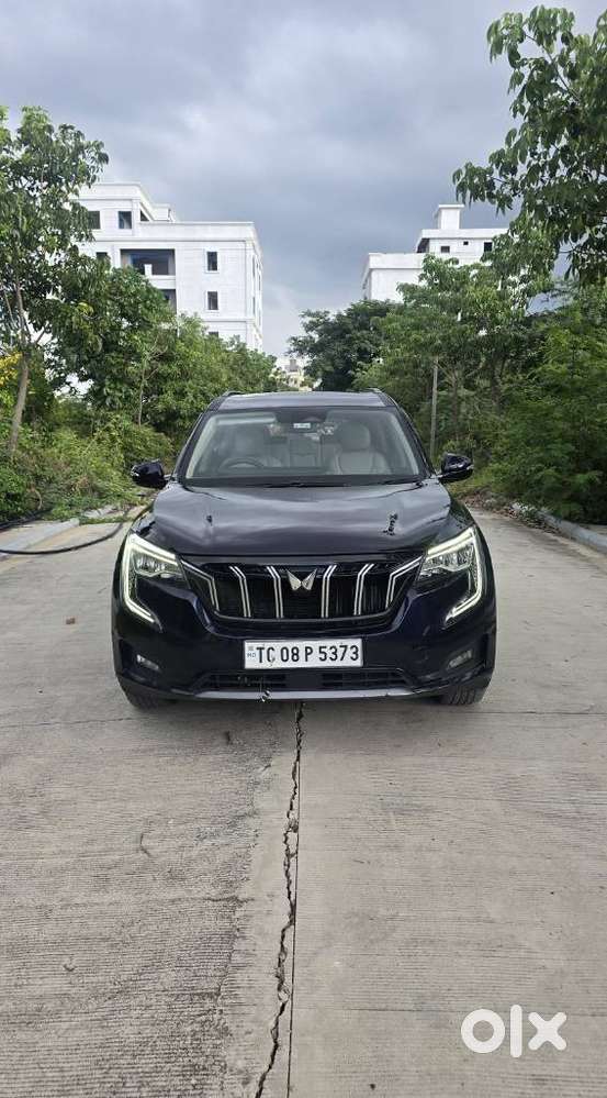 Mahindra Xuv700 2.0 Ax 7 Petrol Mt Str, 2024, Petrol