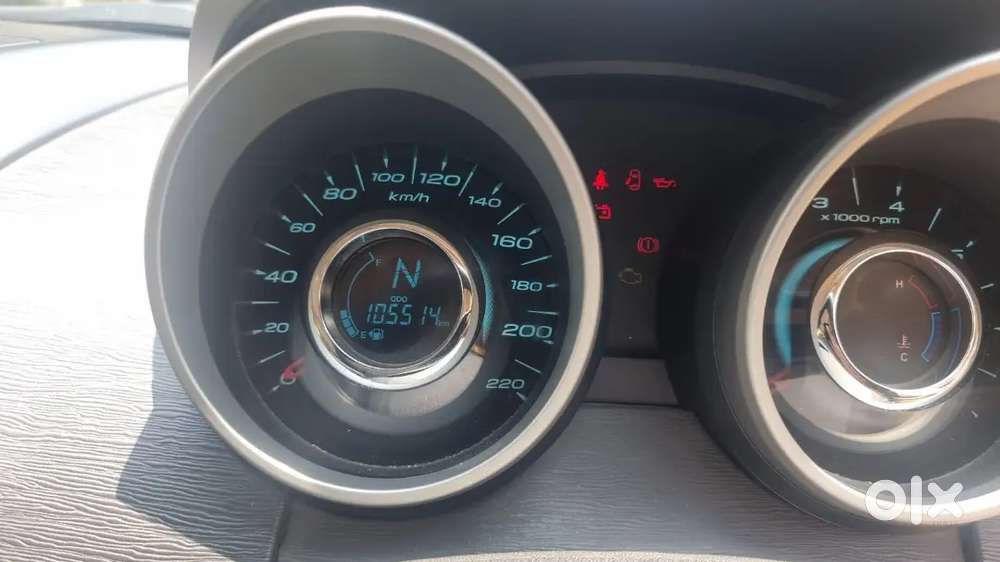 Mahindra Xuv500 2017 Diesel 105000 Km Driven