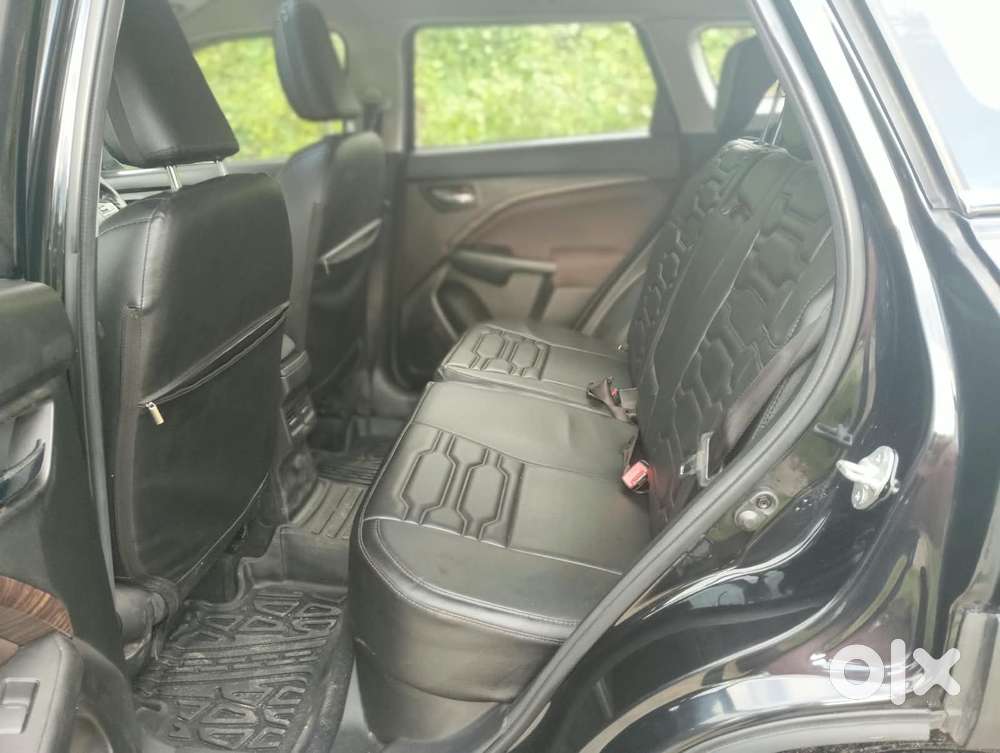Maruti Suzuki Brezza 1.5 Zxi Smart Hybrid, 2023, Petrol