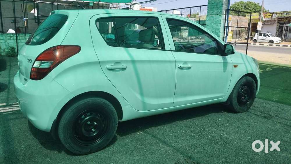 Hyundai I20 Magna, 2011, Petrol