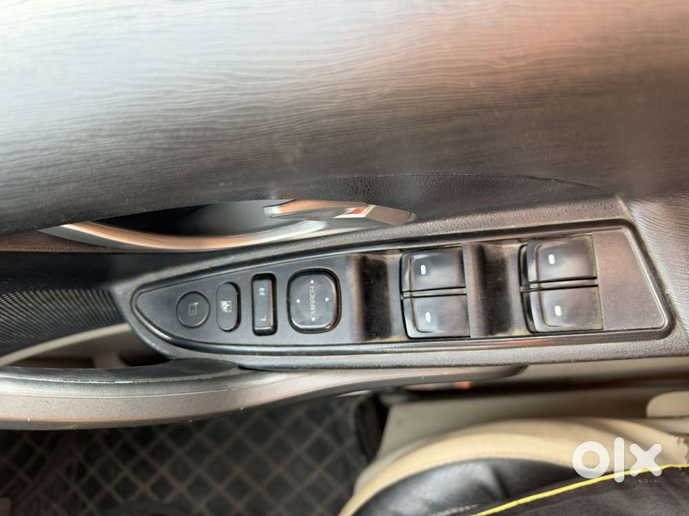 Mahindra Xuv500 W6 At, 2018, Diesel