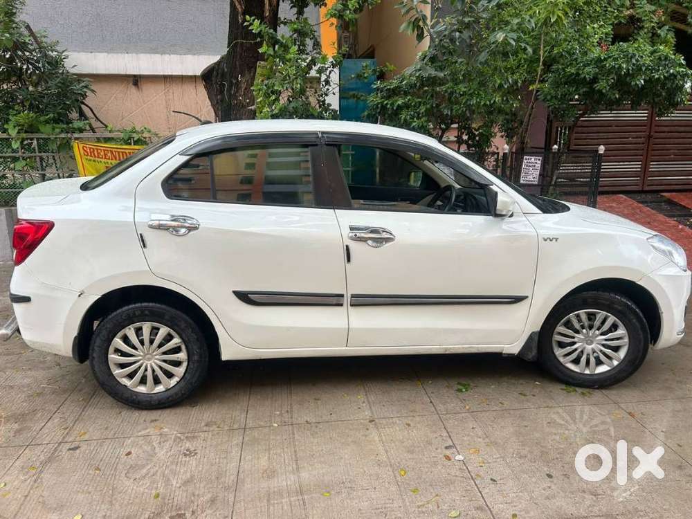 Maruti Suzuki Swift Dzire 1.2 Vxi Bsiv, 2018, Petrol