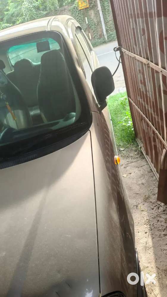 Hyundai New Santro Executive 2010