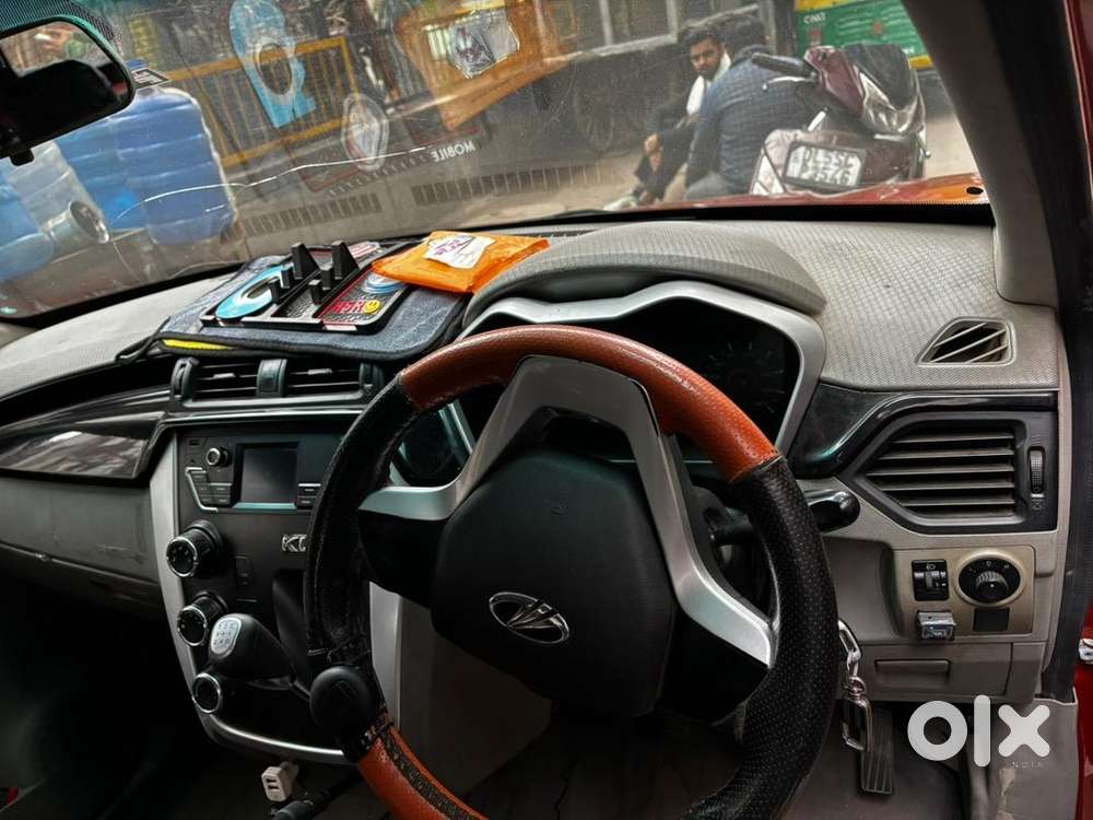 Mahindra Kuv 100 2016 Cng & Hybrids 93405 Km Driven