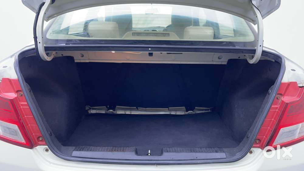 Maruti Suzuki Dzire 1.2 Zxi Plus Amt, 2019, Petrol