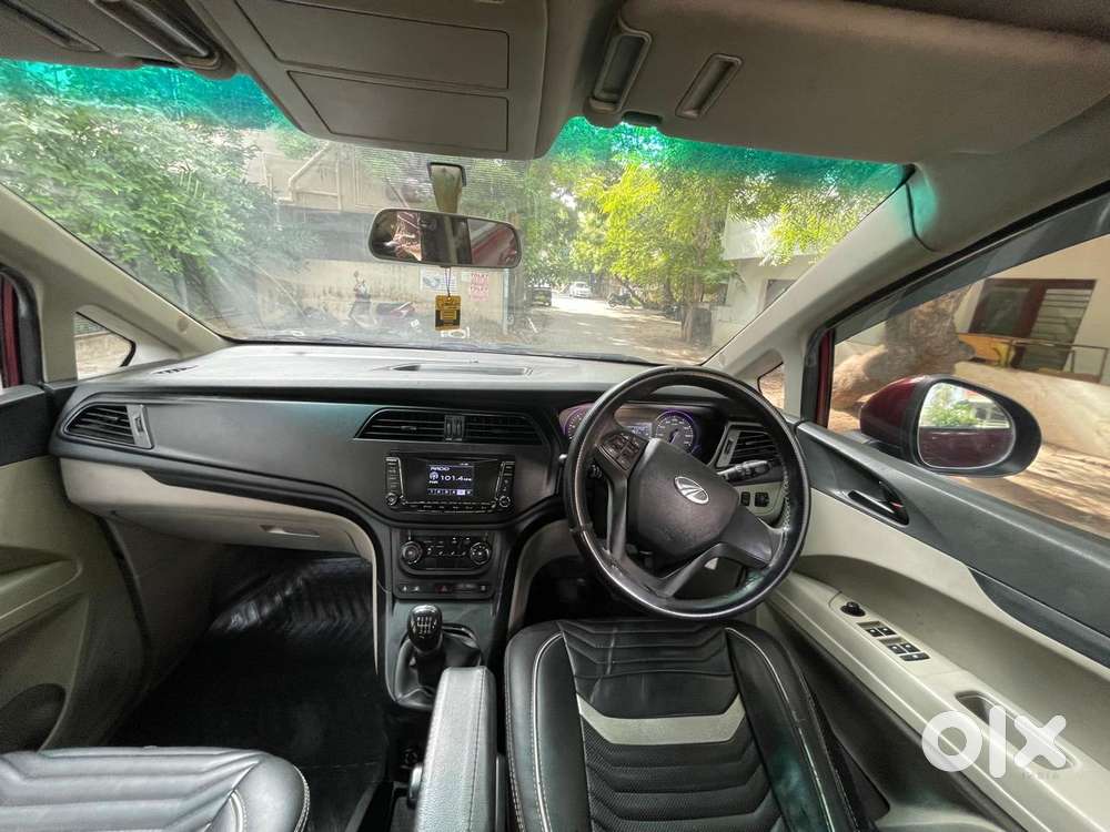 Mahindra Marazzo, 2020, Diesel