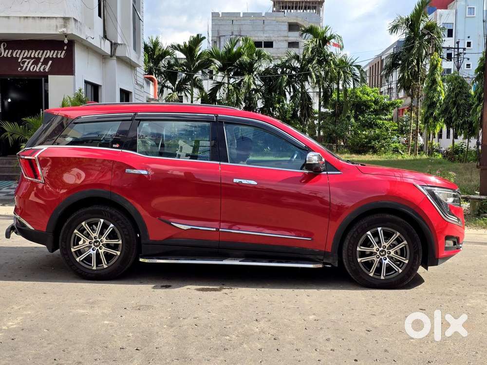 Mahindra Xuv700 2.0 Ax 7 Petrol At Luxury Pack Str, 2023, Petrol