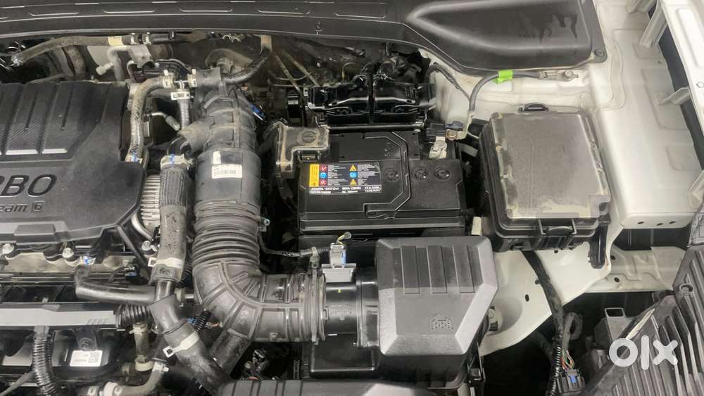 Hyundai Alcazar 1.5 Tdct Signature (o) 7s Petrol, 2023, Petrol