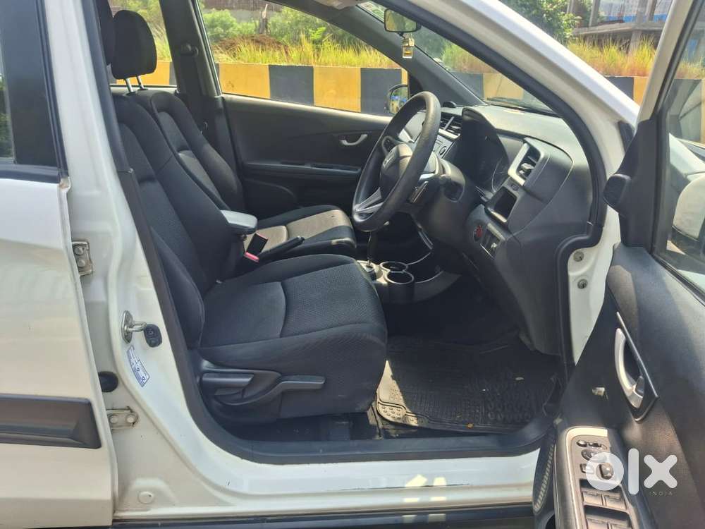Honda Br-v I-vtec V Cvt, 2017, Petrol