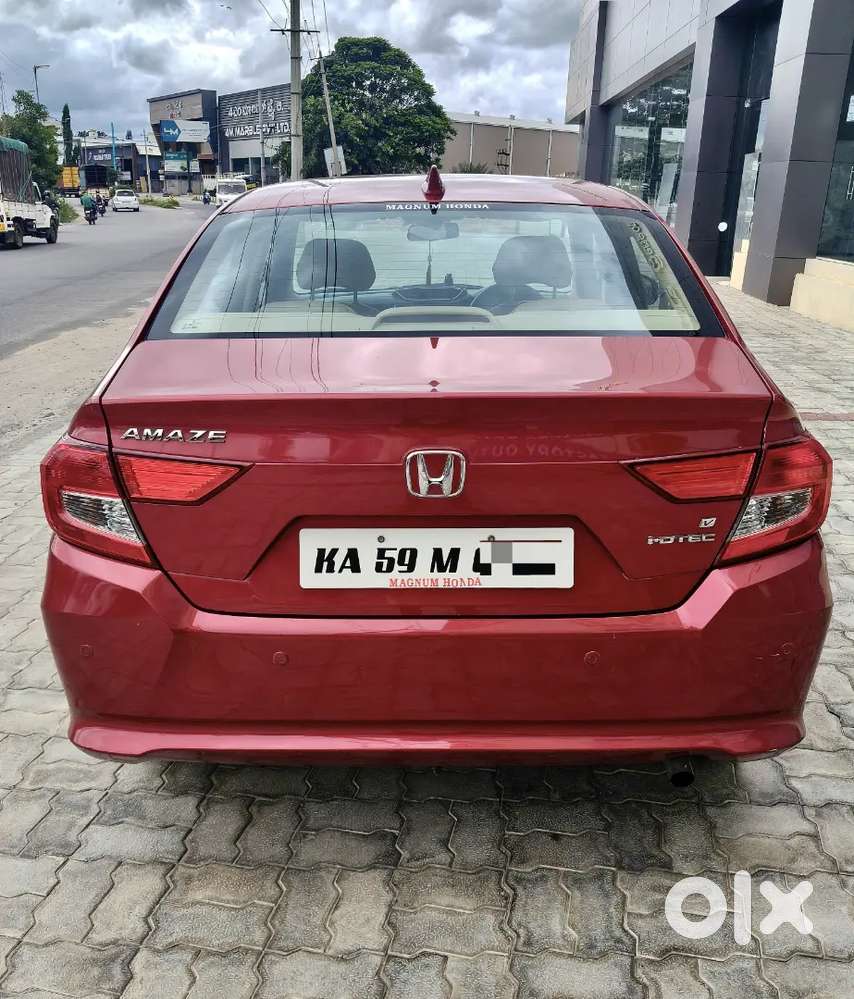 22/24 Milage  1st Owner Amaze 2019 Diesel Automatic