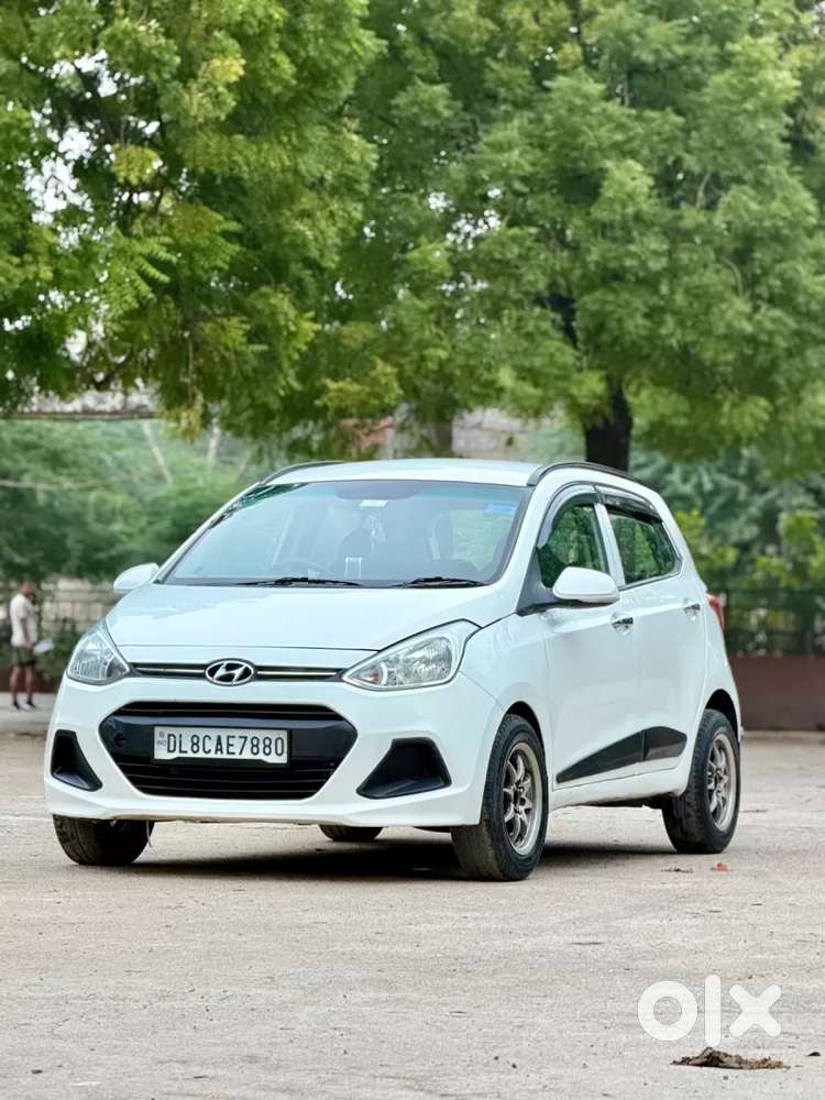Hyundai Grand I10 Sportz 1.2 Kappa Vtvt, 2015, Petrol