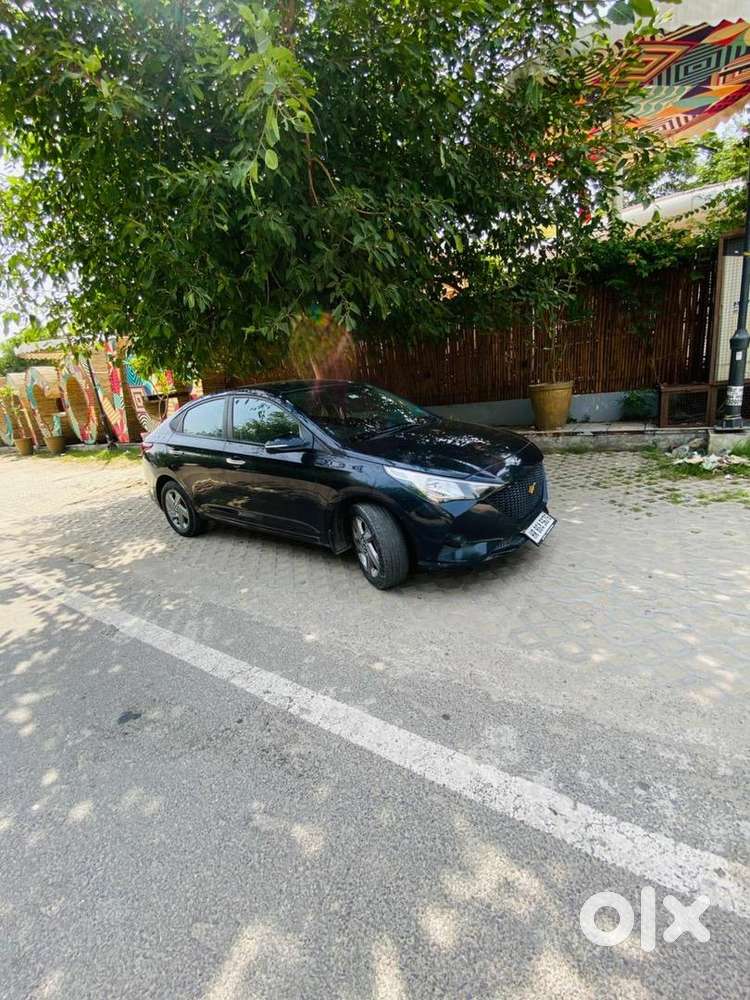 Hyundai Verna 2022 Petrol 80000 Km Driven
