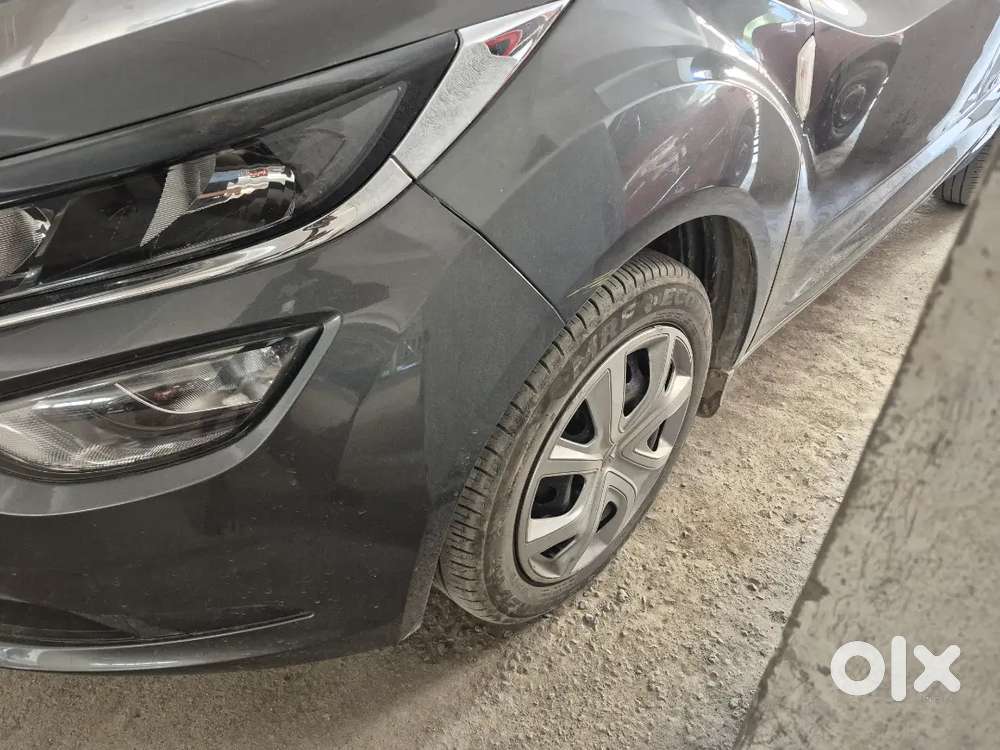 Tata Altroz Petrol 2023