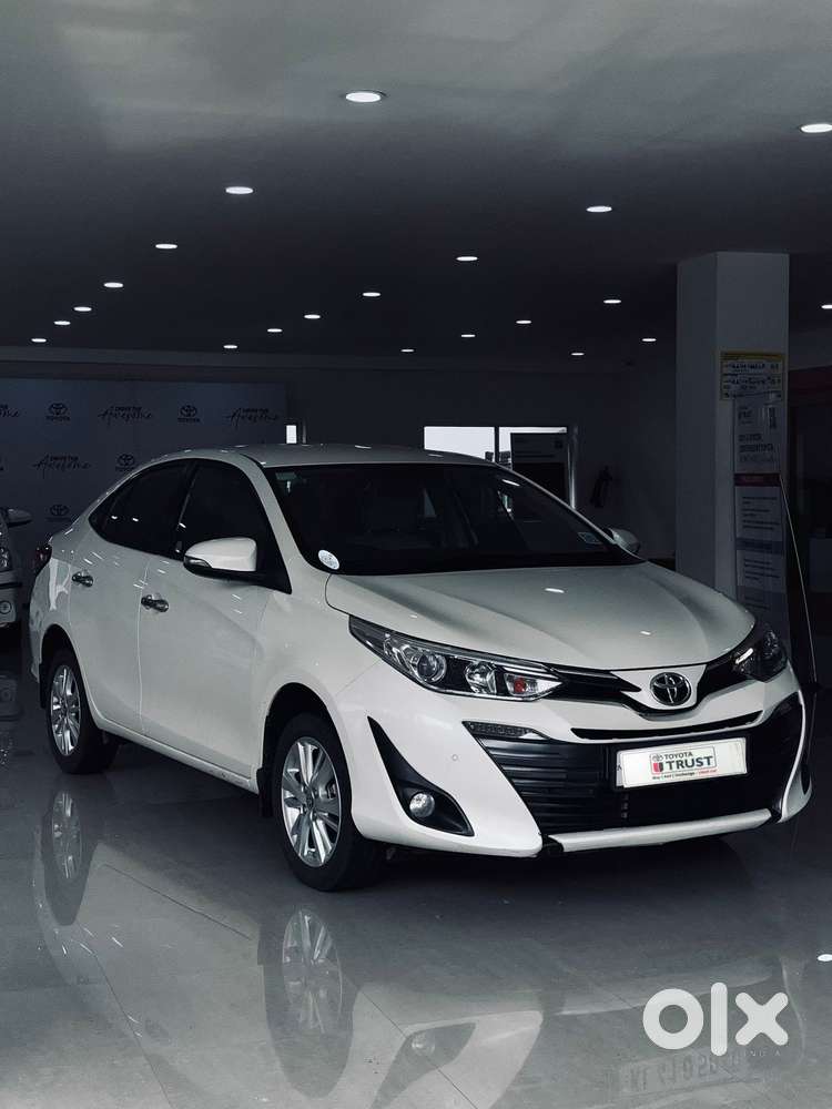 Toyota Yaris Vx Cvt, 2019, Petrol