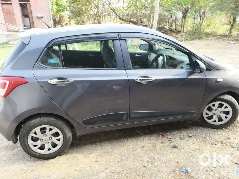 Hyundai Grand I10 2017 Diesel Well Maintained
