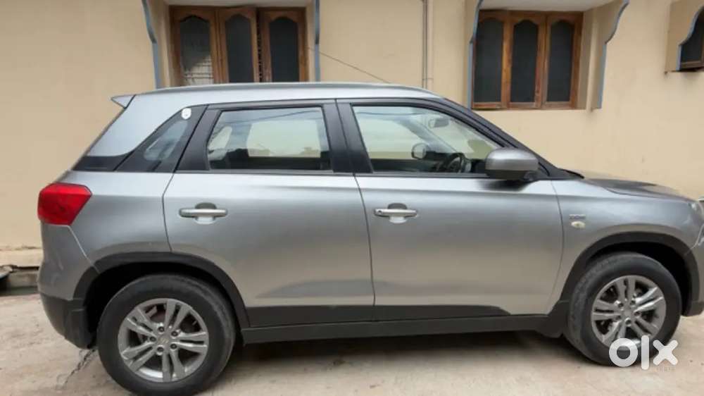 Maruti Suzuki Brezza Zdi 2017 Model Car