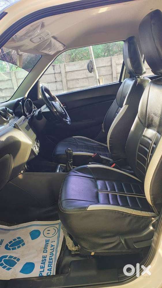 Maruti Suzuki Swift Vxi Optional, 2022, Petrol