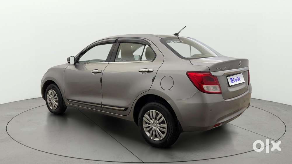 Maruti Suzuki Swift Dzire Amt Vxi, 2022, Petrol