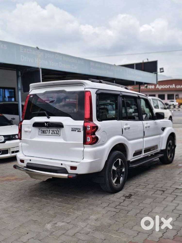 Mahindra Scorpio Classic, 2024, Diesel