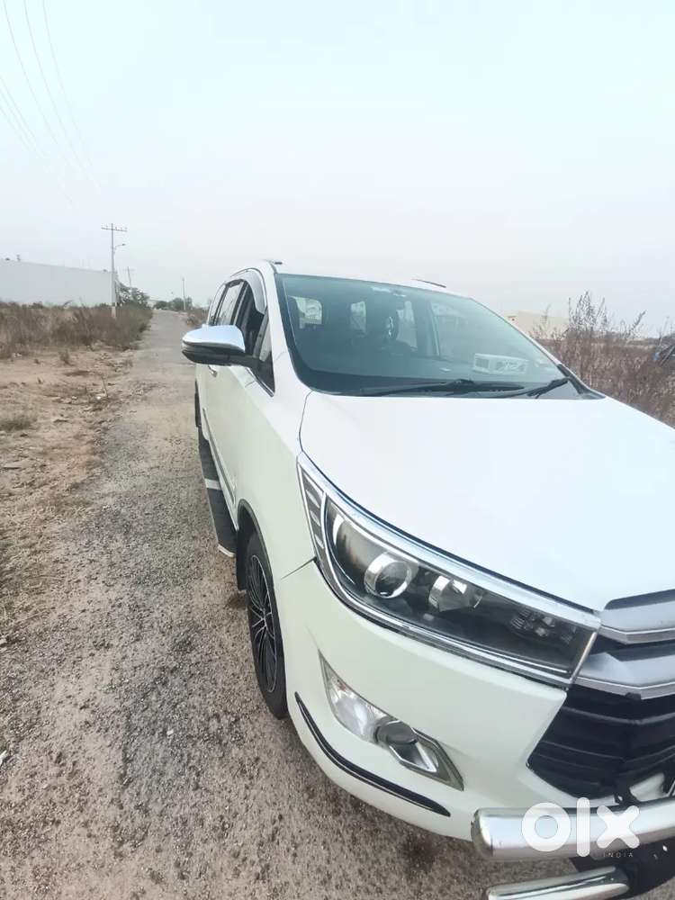 Toyota Innova Crysta 2018