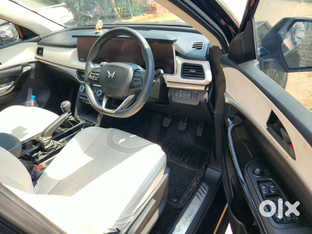 Mahindra Xuv700 2.2 Ax 5 Diesel Mt 7 Str, 2024, Diesel