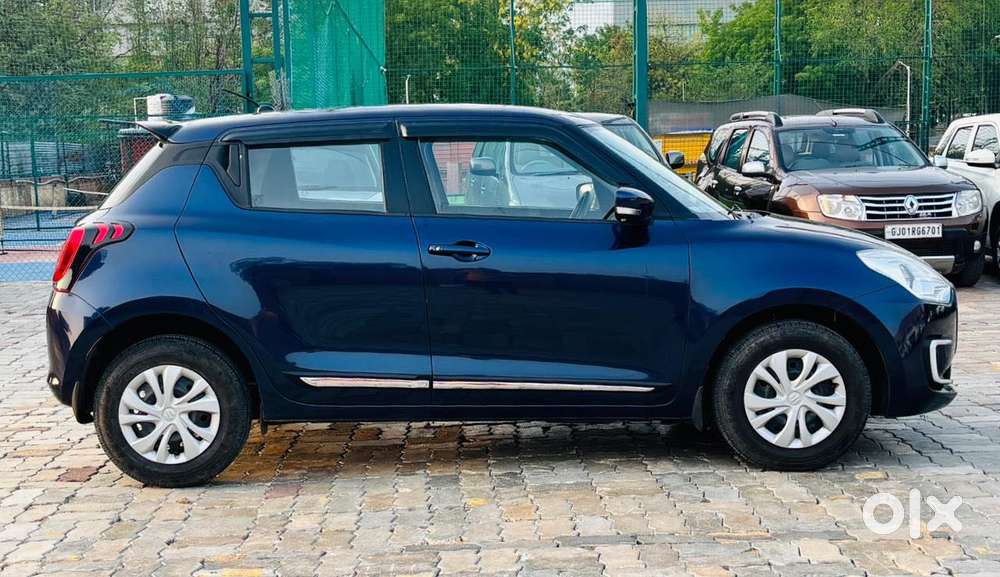 Maruti Suzuki Swift 1.2 Vxi (o), 2022, Petrol