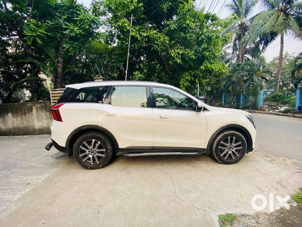 Mahindra Xuv700 2.0 Ax 7 Petrol At Luxury Pack Str, 2022, Petrol