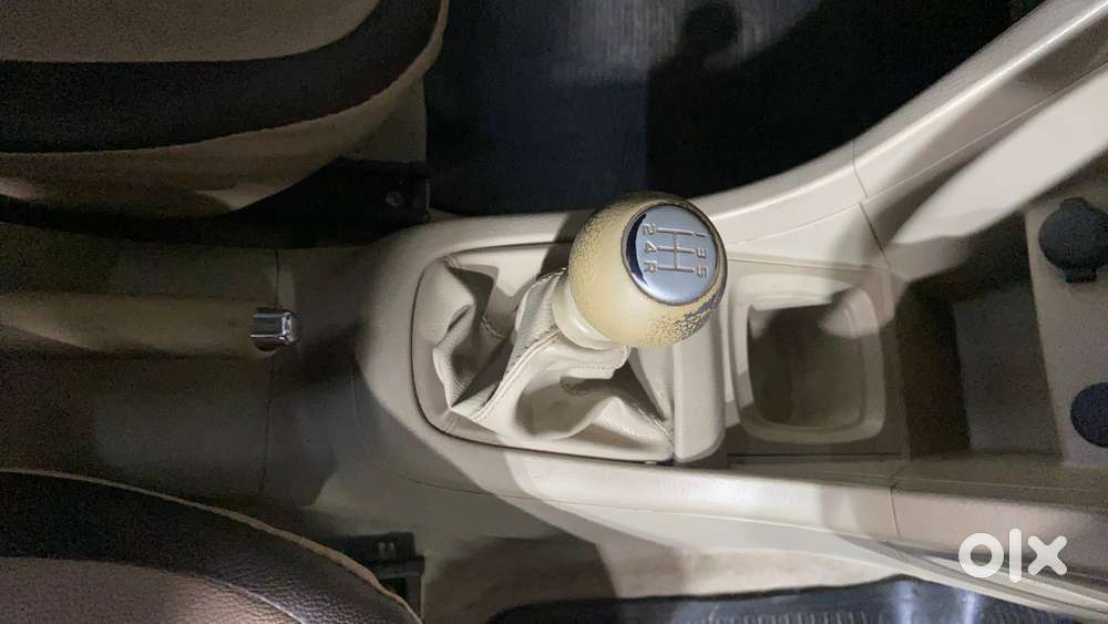 Maruti Suzuki Swift Dzire Vxi 1.2, 2013, Petrol