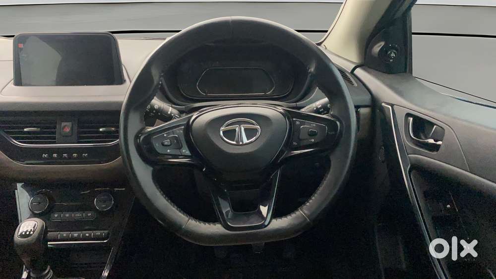 Tata Nexon 1.2 Revotron Xz Plus Premium, 2022, Petrol